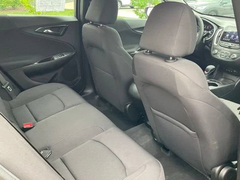 Used 2024 Chevrolet Malibu RS w/ LPO, Floor Liner Package FWD image 14