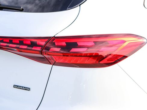 New 2025 Audi Q5 Premium image 10