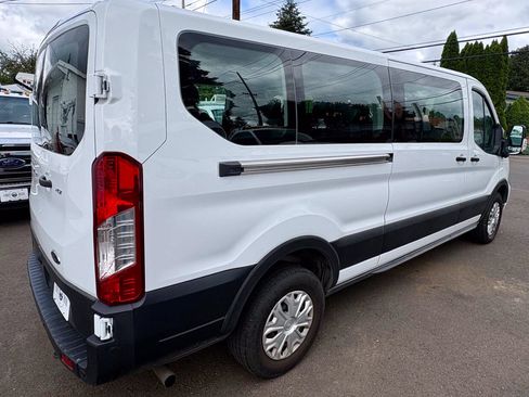 Used 2023 Ford Transit 350 XLT RWD image 5