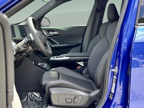 Used 2025 BMW X1 xDrive28i w/ Technology Package image 25