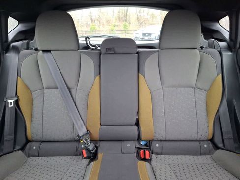 Used 2024 Subaru Crosstrek 2.5i Sport image 13