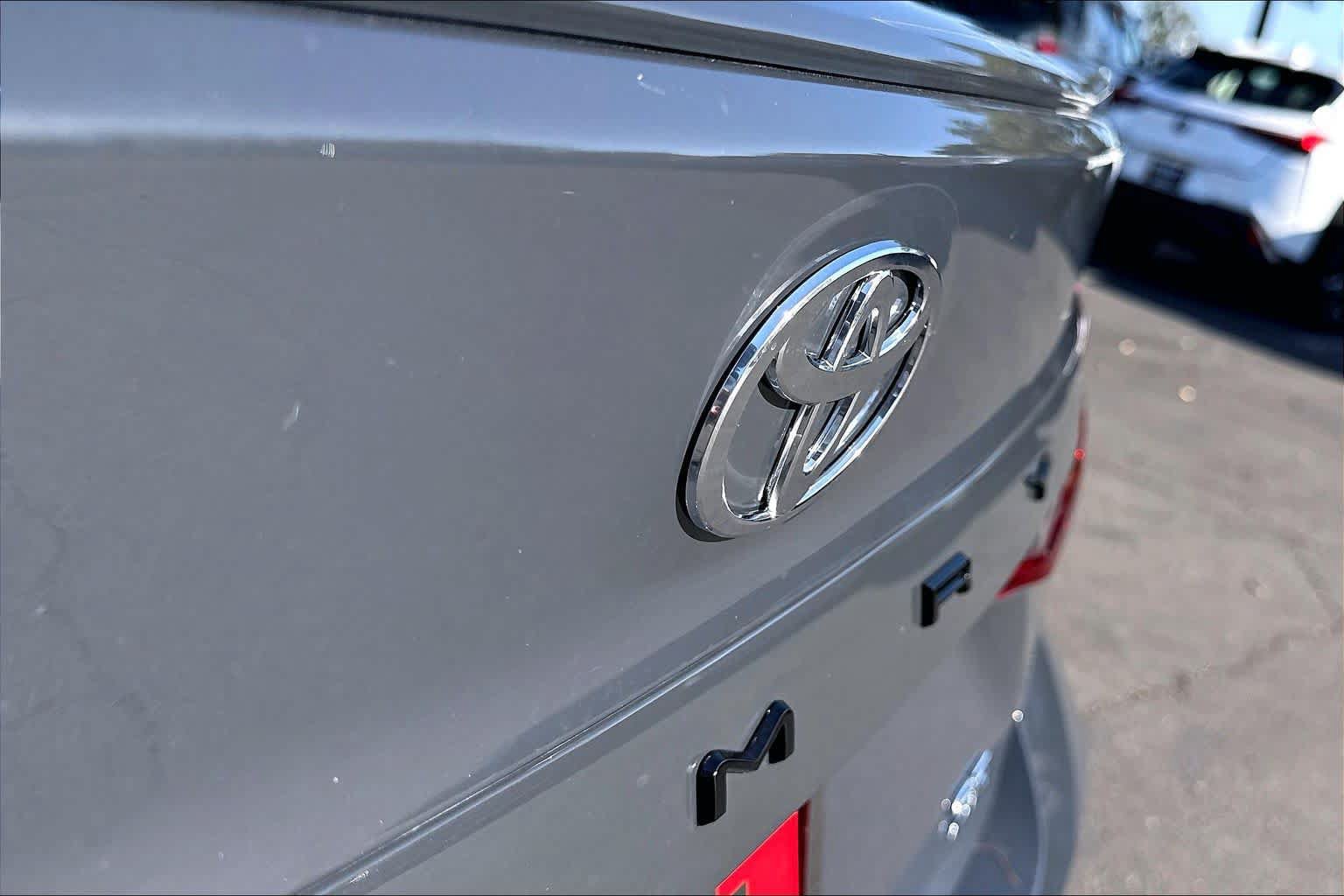 Certified 2026 Toyota Camry SE FWD image 30