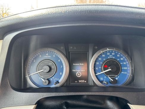 Used 2017 Toyota Sienna XLE 7-Passenger AWD image 35