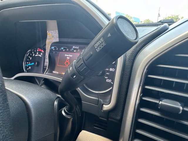 Used 2021 Ford F250 Lariat w/ Lariat Value Package AWD/4WD image 24