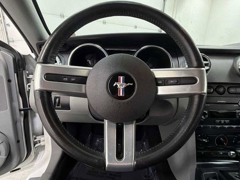 Used 2008 Ford Mustang GT Premium image 16