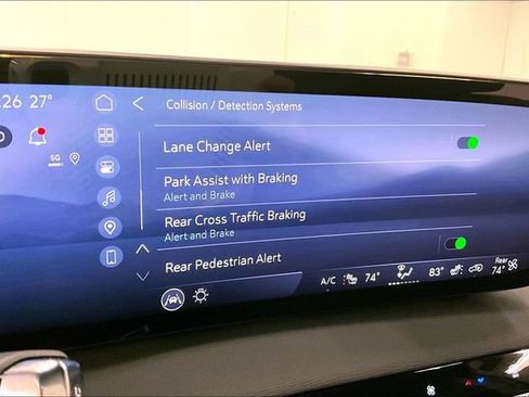 Used 2025 Buick Enclave Sport Touring w/ LPO, Floor Liner Package image 37