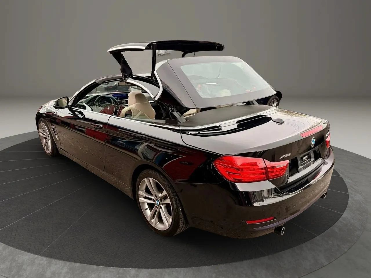 Used 2015 BMW 435i xDrive Convertible AWD/4WD image 10