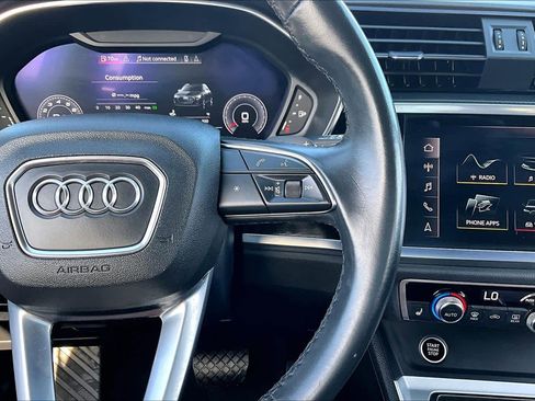 Used 2021 Audi Q3 2.0T Premium Plus w/ Premium Plus Package AWD/4WD image 25