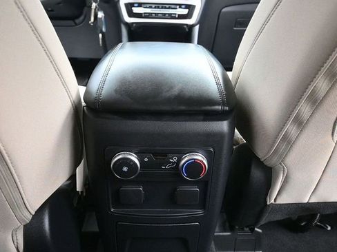 Used 2021 Ford Explorer 4WD image 26