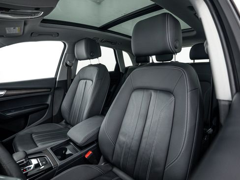 Certified 2023 Audi Q5 2.0T Premium w/ Convenience Package AWD/4WD image 15