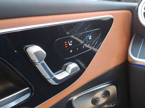 Used 2026 Mercedes-Benz GLC 300 GLC 300 image 20