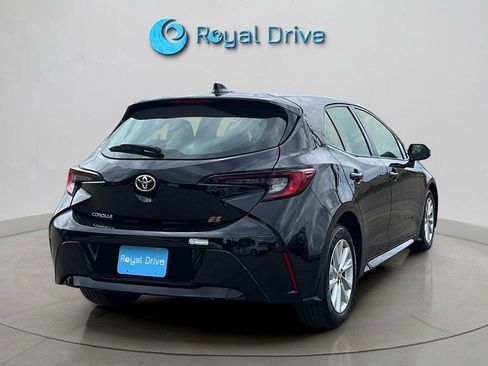 Used 2024 Toyota Corolla SE FWD image 6