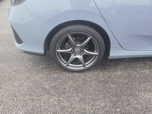Used 2019 Honda Civic EX image 9