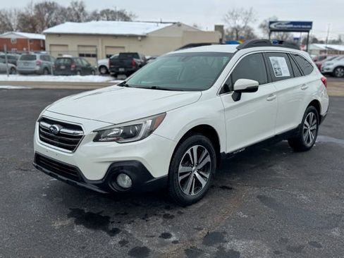 Used 2019 Subaru Outback 2.5i Limited image 3
