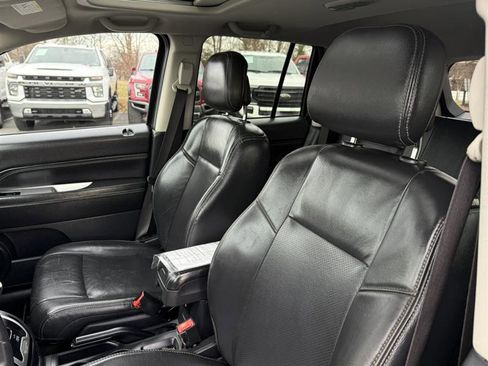 Used 2015 Jeep Compass High Altitude image 27