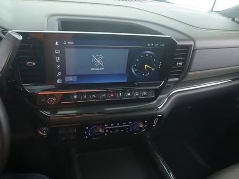 Used 2025 Chevrolet Silverado 2500 ZR2 image 30