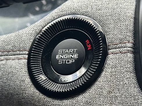 Used 2024 Jeep Compass Latitude image 27