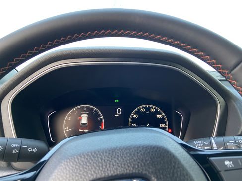 New 2025 Honda Pilot Sport image 27