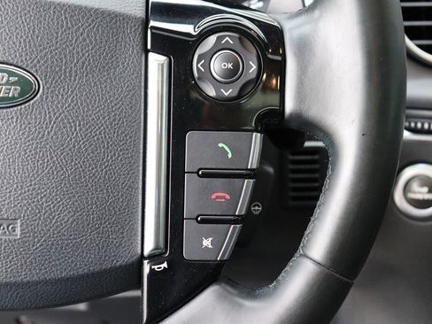 Used 2016 Land Rover LR4 HSE image 17