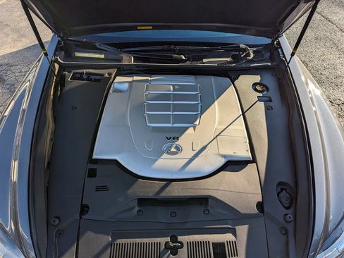 Used 2013 Lexus LS 460 AWD w/ Comfort Pkg image 47