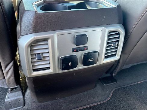 Used 2020 Ford F150 King Ranch w/ Equipment Group 601A Luxury AWD/4WD image 17