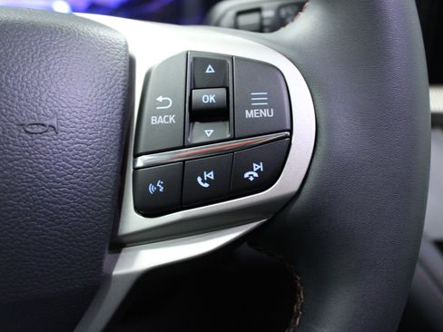 New 2026 Ford Explorer Active image 22