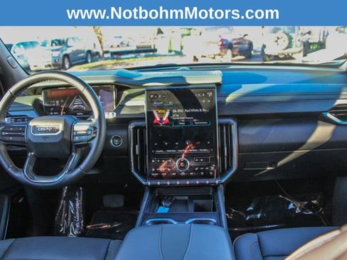 Used 2024 GMC Acadia AT4 image 16