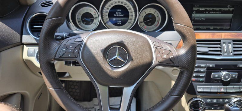 Used 2014 Mercedes-Benz C 250 Coupe image 19
