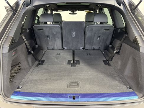 Certified 2025 Audi Q7 2.0T Premium w/ Convenience Plus Package image 14