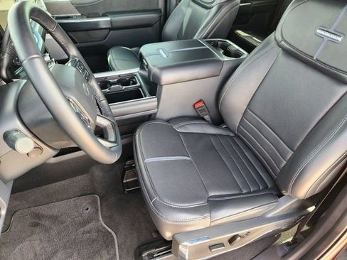 Used 2025 Ford F250 Platinum AWD/4WD image 14
