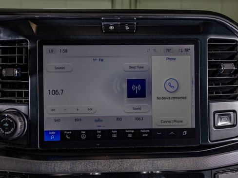 Used 2025 Ford F350 Platinum w/ FX4 Off-Road Package image 25