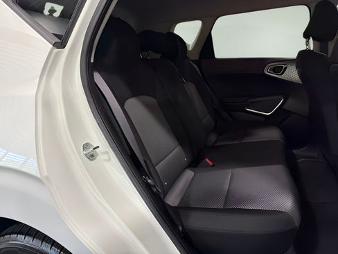 Used 2022 Kia Soul LX FWD image 29