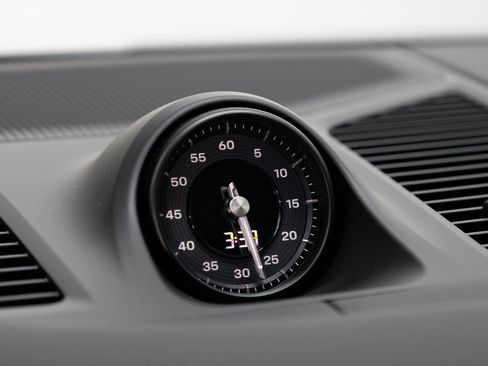 New 2026 Porsche Cayenne GTS image 22