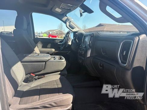 Used 2021 Chevrolet Silverado 1500 RST image 24