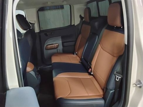 Used 2024 Ford Maverick Lariat FWD image 13