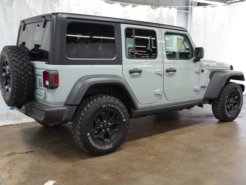 Used 2023 Jeep Wrangler Unlimited AWD/4WD image 3