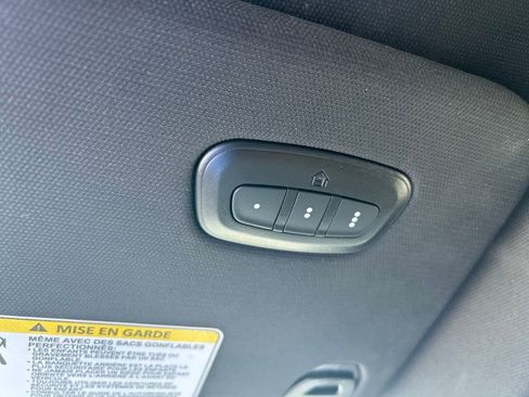 Used 2024 RAM 1500 Laramie RWD image 40