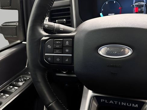 Used 2026 Ford F350 Platinum w/ FX4 Off-Road Package AWD/4WD image 18