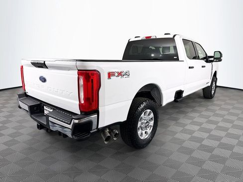 Used 2024 Ford F250 XLT w/ FX4 Off-Road Package AWD/4WD image 7