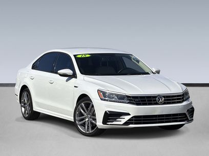 Used 2018 Volkswagen Passat 2.0T R-Line w/ R-Line Lighting Package
