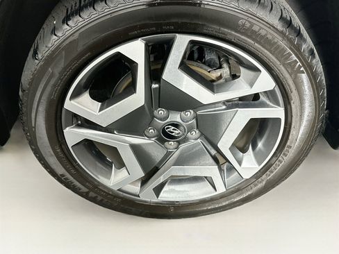 Used 2023 Hyundai Palisade Limited FWD image 11
