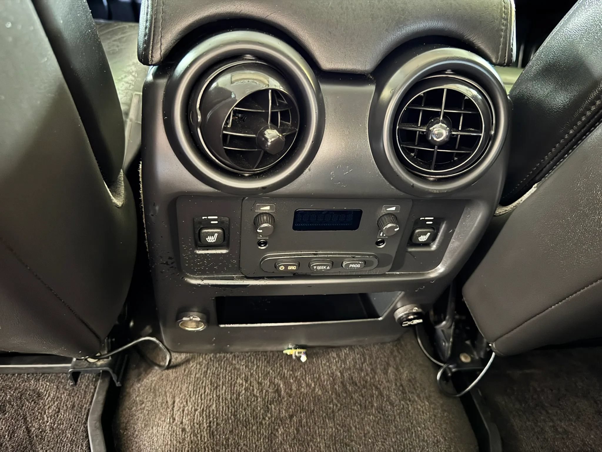 Used 2005 HUMMER H2 w/ Preferred Equipment Group AWD/4WD image 21
