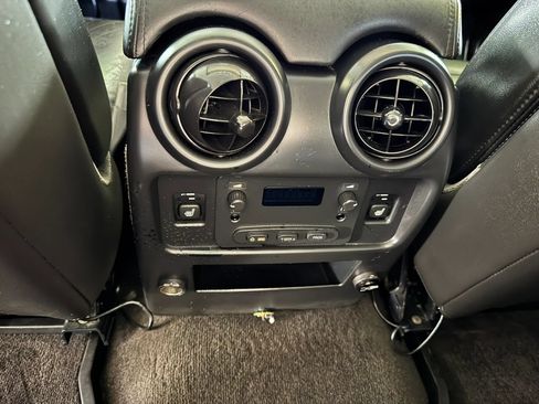Used 2005 HUMMER H2 w/ Preferred Equipment Group AWD/4WD image 21