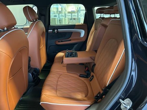 Used 2023 MINI Cooper Countryman SE w/ Storage Package image 27