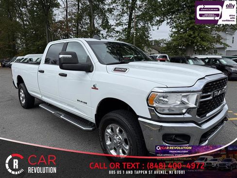 Used 2024 RAM 3500 Big Horn AWD/4WD image 1