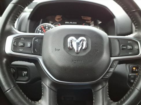 Used 2024 RAM 2500 Big Horn w/ Night Edition AWD/4WD image 16