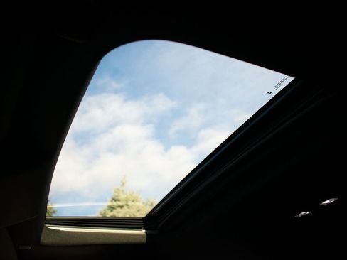 Certified 2025 Chevrolet Silverado 1500 High Country w/ Technology Package image 17