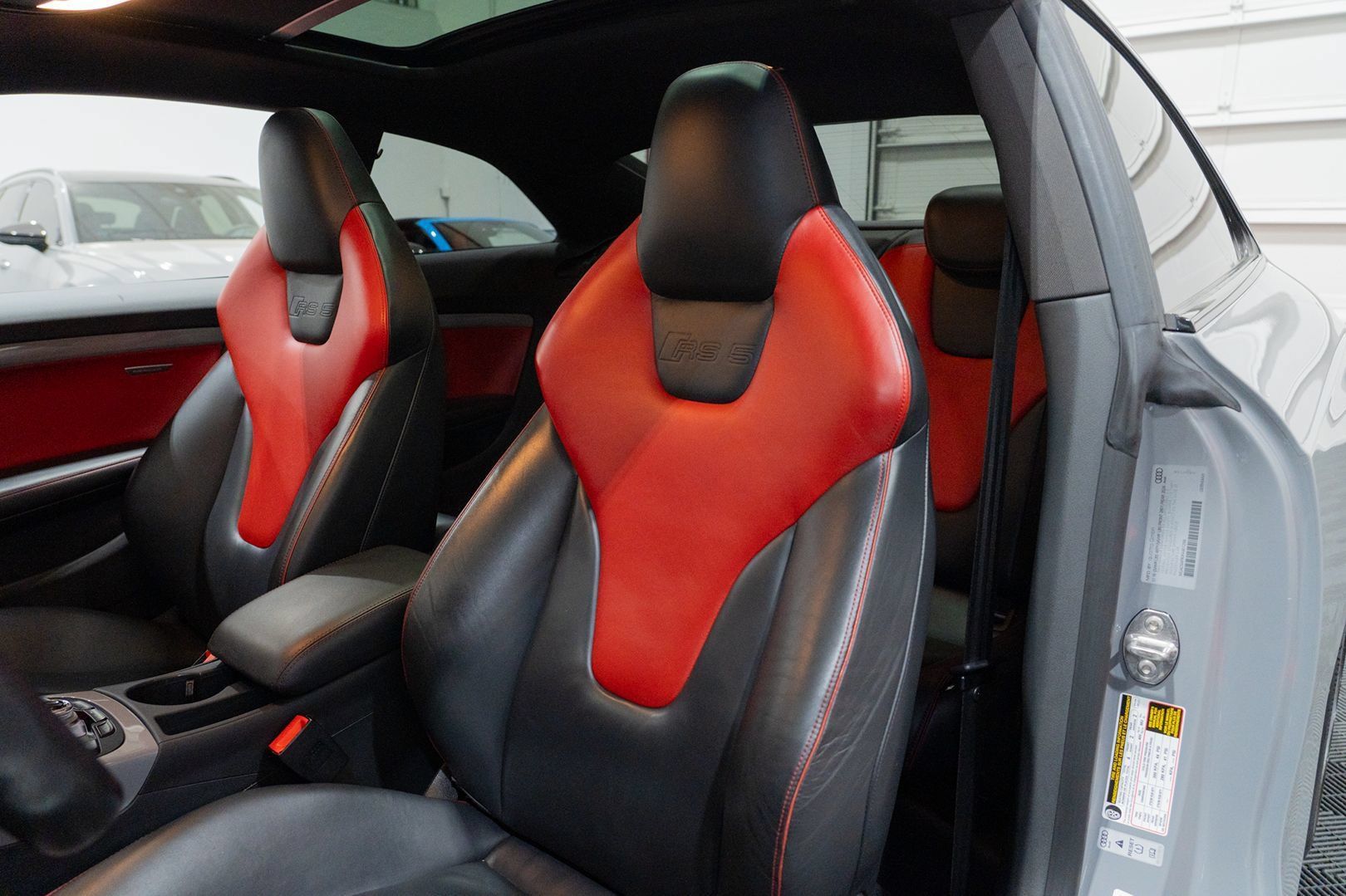 Used 2015 Audi RS 5 Coupe AWD/4WD image 25