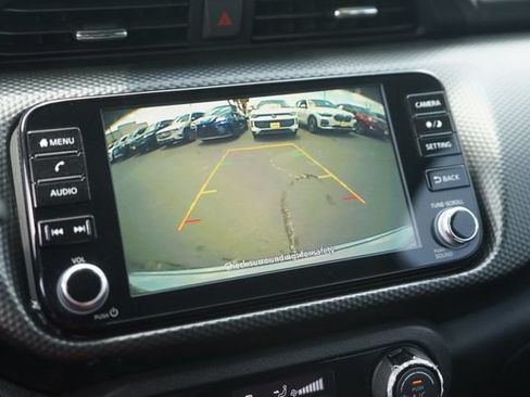 Used 2021 Nissan Kicks SV FWD image 27