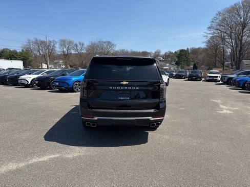 New 2026 Chevrolet Suburban High Country AWD/4WD image 4